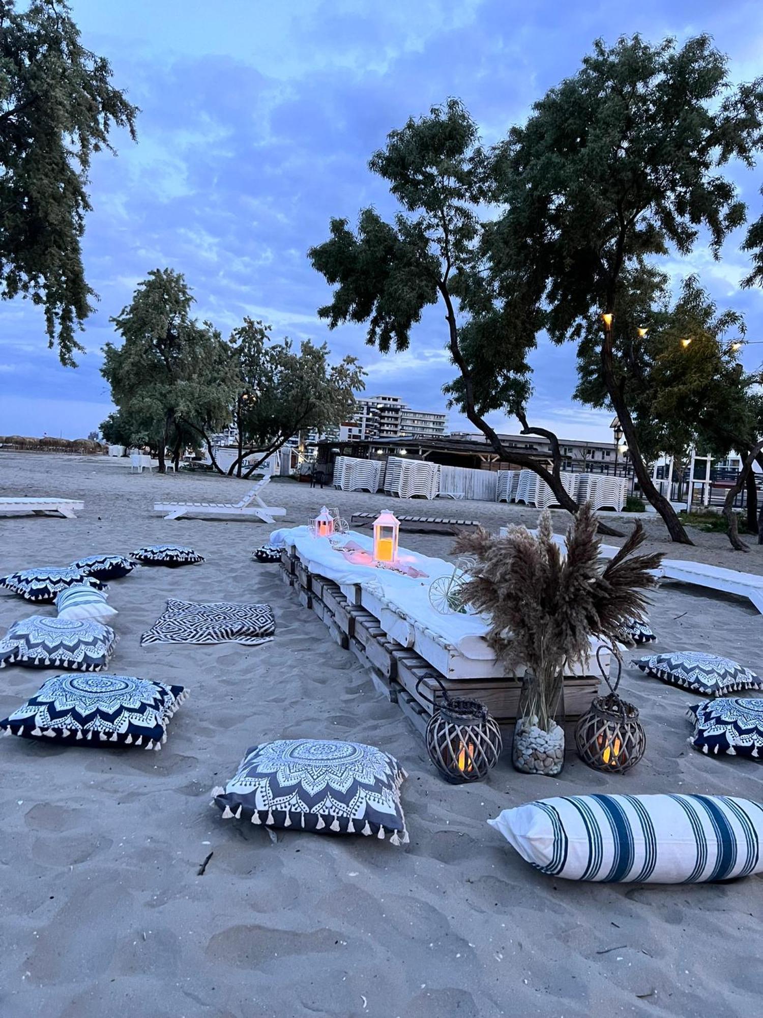 Hotel Manor Navodari Luaran gambar