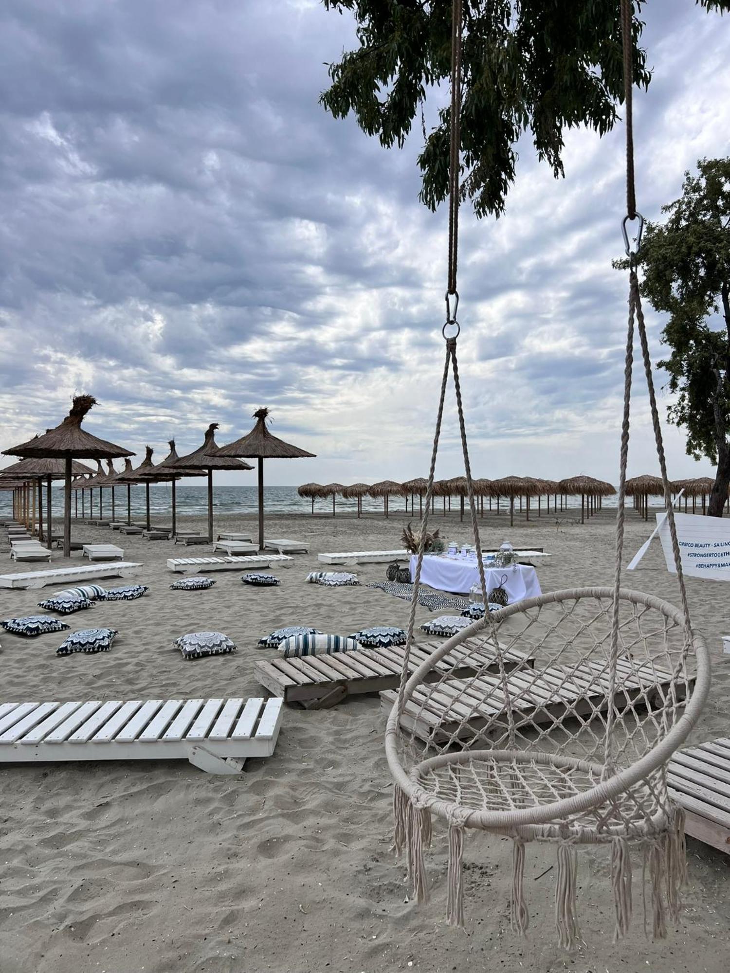 Hotel Manor Navodari Luaran gambar